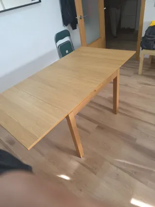 Mesa de comedor de madera Ikea