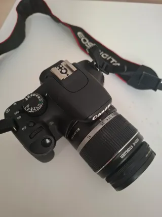 Canon EOS 550D Cámara Digital + Lentes