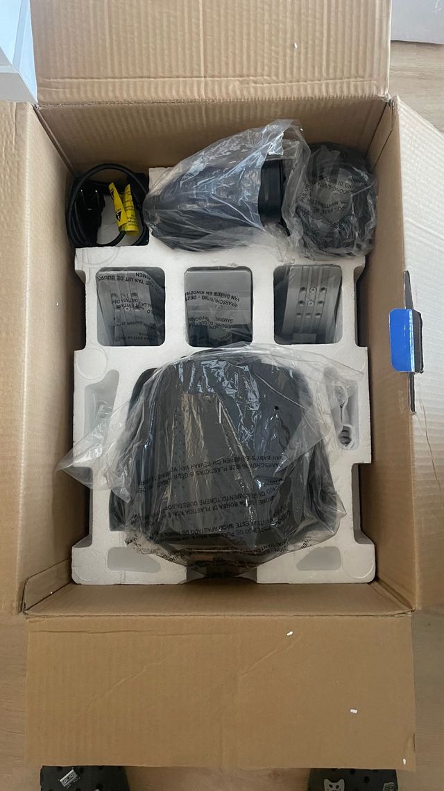 Thrustmaster T-GT II Volante PS4/PS5