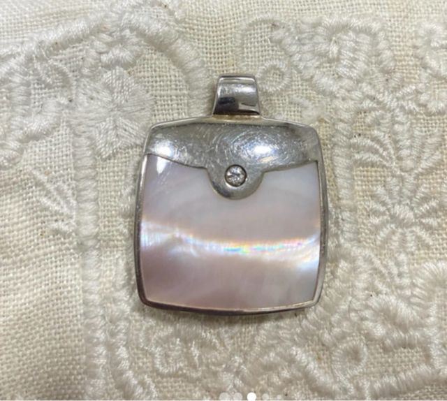 Conjunto Plata: Anillo, Colgante y Pendientes