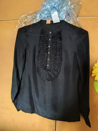 Camicia Seta Nera con Volant