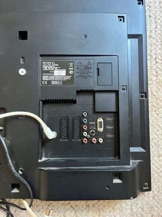 TV Sony Bravia 28 con mando