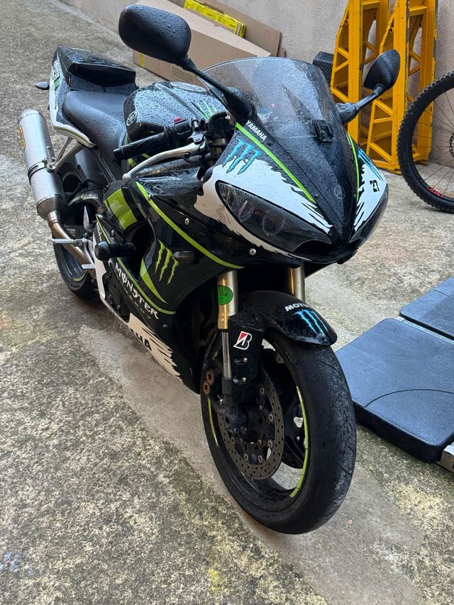 Carenado Yamaha R6 2005 Monster