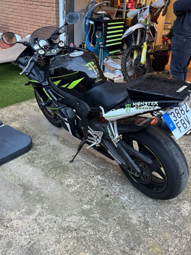 Carenado Yamaha R6 2005 Monster