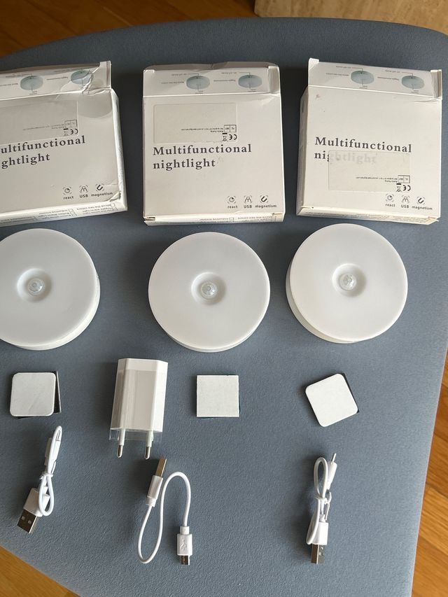3 lamparitas LED con sensor de movimiento, imán 