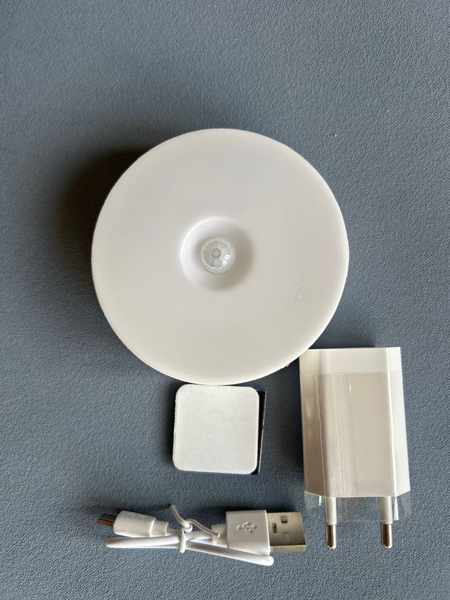 3 lamparitas LED con sensor de movimiento, imán 