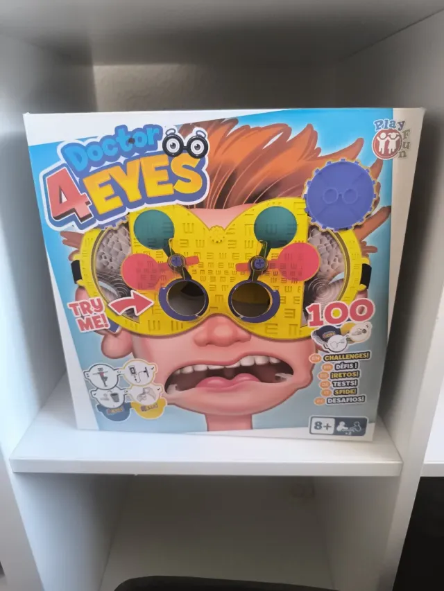 Juego Doctor 4 Eyes