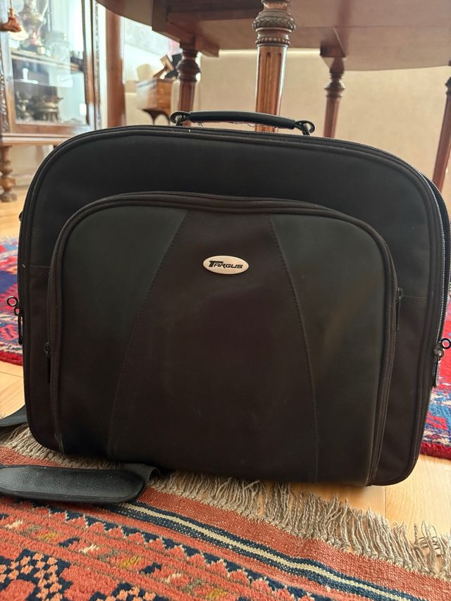 Maletín Targus Negro