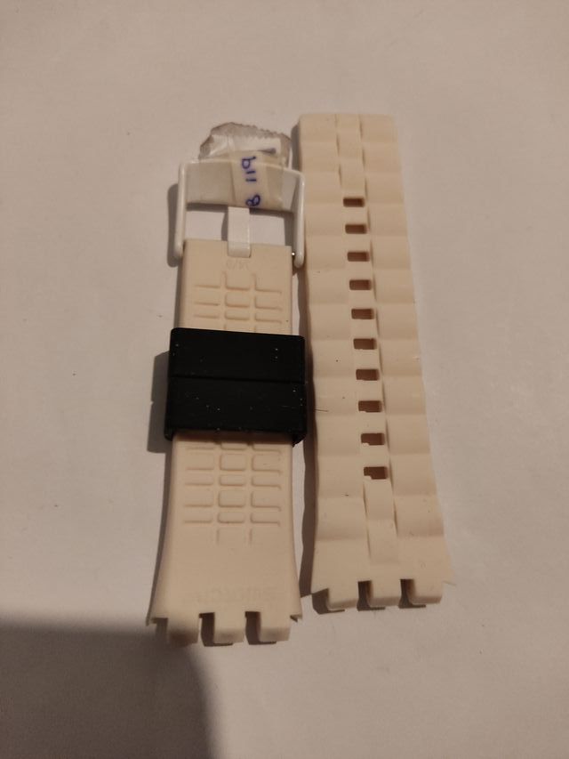 Correa Swatch Negra y Blanca