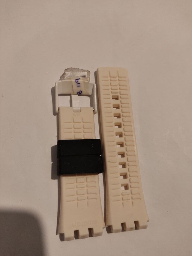 Correa Swatch Negra y Blanca