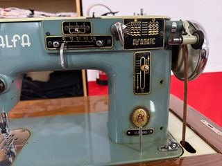 Máquina de coser ALFA 103 400 antigua