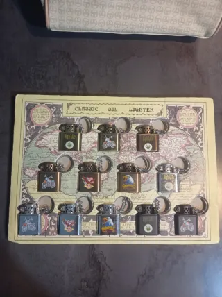 Pochette Sergio Tacchini beige con accendini