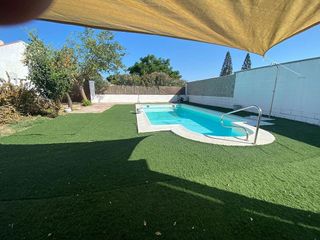 Chalet en venta en Centro - Norte en Chipiona