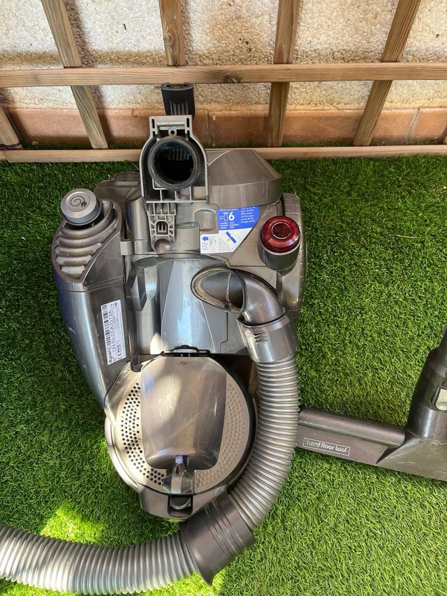 Aspirador Dyson allergy parquet plus