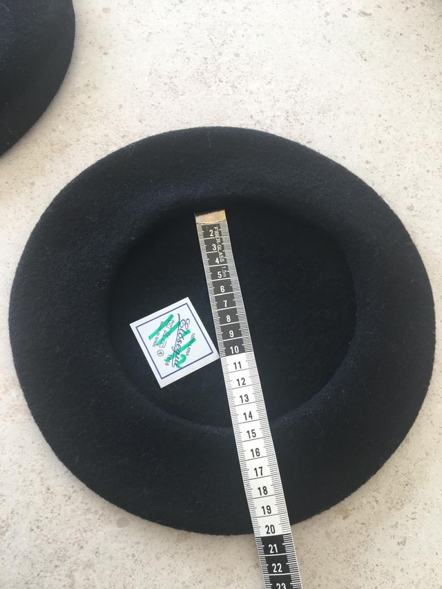 Lote 2 Txapelas Negras Elósegui