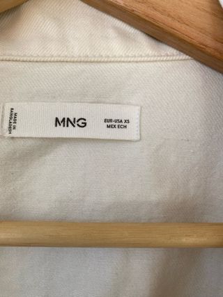 Chaqueta tejana Mango blanca oversize