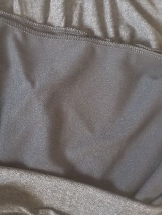 Vestido midi cuello halter gris tintoretto