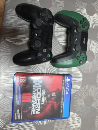 Consola PlayStation 4 Slim Negra