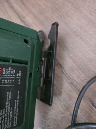 Caladora Bosch PST 52 A + 3 sierras nuevas t144d