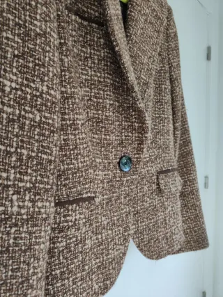 Blazer Zara Marrón y Beige