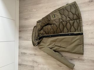 Abrigo Blauer verde con capucha Talla M