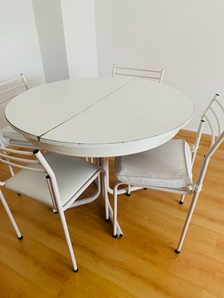 Mesa comedor blanca 6 personas + 4 sillas