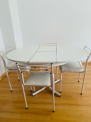 Mesa comedor blanca 6 personas + 4 sillas