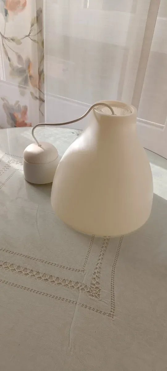 Lámpara colgante Ikea blanca