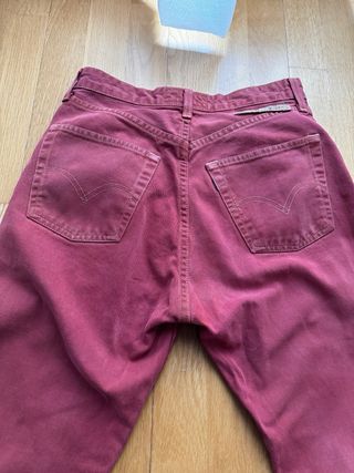 2 vaqueros Levi's de los años 90. Tallas W28 y W29