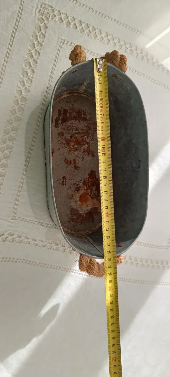 Cesto Macetero Metálico con Cuerda