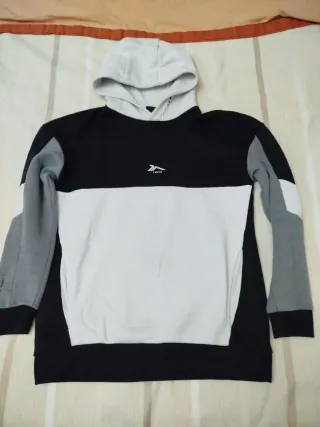 Sudadera Tenth con capucha