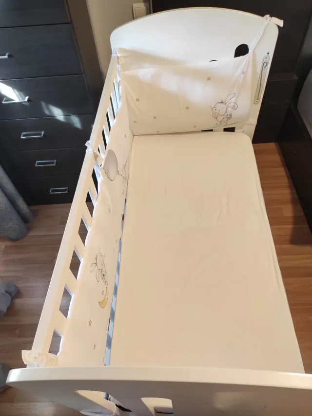 Cuna bebé con colchón