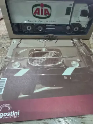 Camion DeAgostini AIA Volvo FH 12 1:43