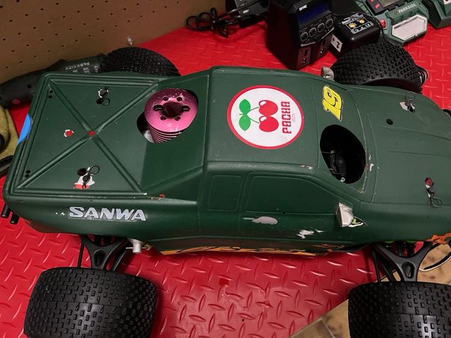 Auto RC Thunder Tiger MTA4 S28