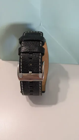 Reloj Fossil Cuadrado Negro y Plateado