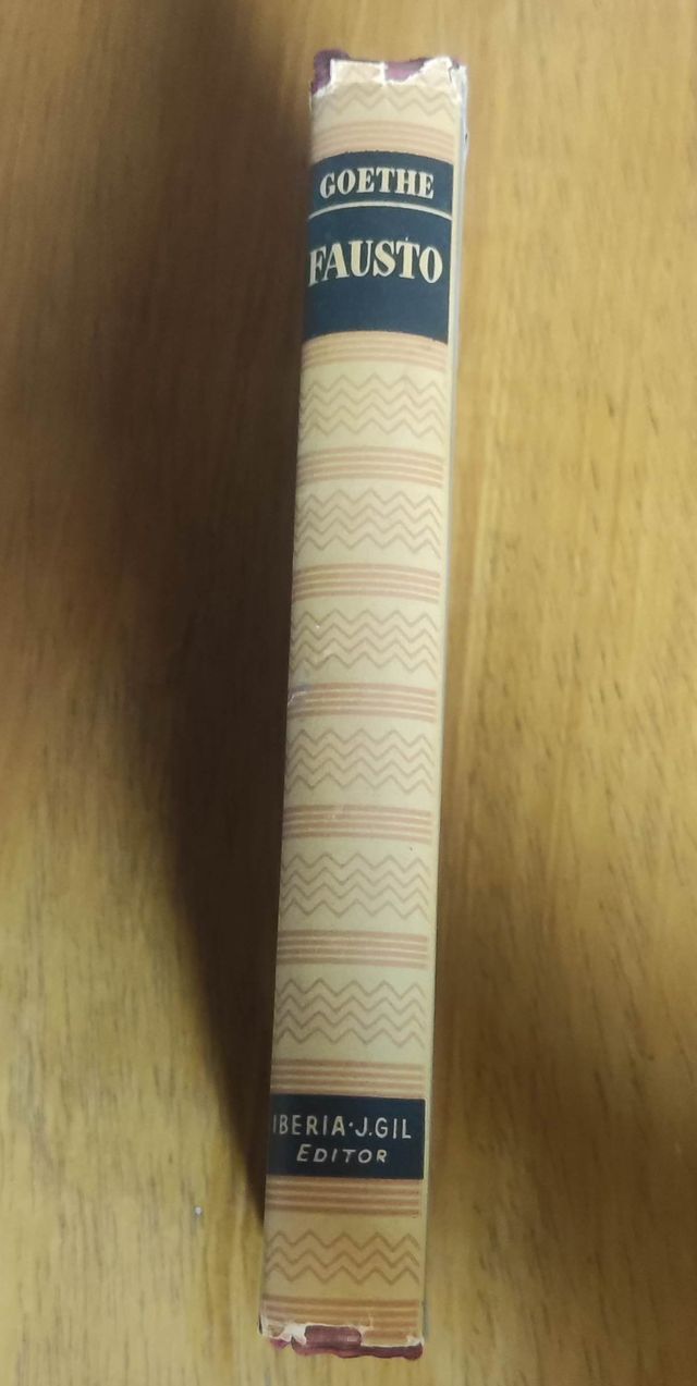 FAUSTO