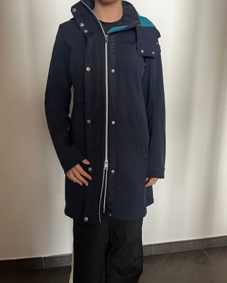 Parka azul con forro y capucha