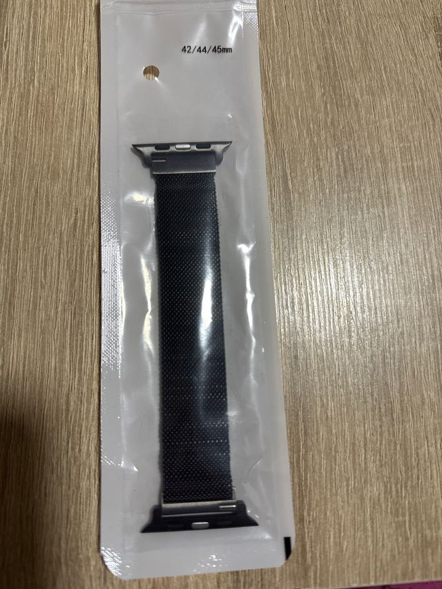 Correa magnética Apple Watch 42/44/45mm