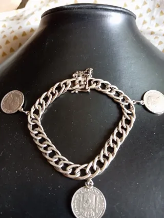 Pulsera esclava plata antigua con monedas de 50 cé