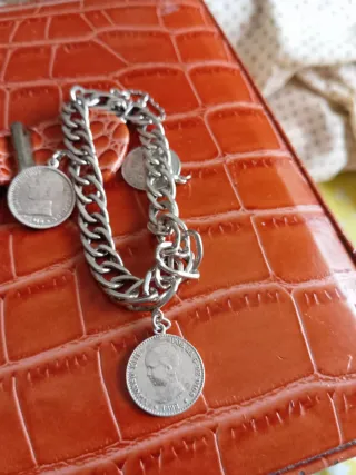 Pulsera esclava plata antigua con monedas de 50 cé