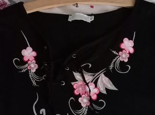 Top mujer negro con flores rosa XXL