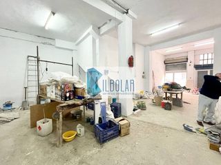 Local comercial en venta en Sestao