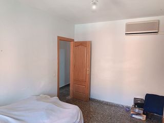 Piso en venta en Santa Cruz - Industria - Polígono Campollano en Albacete