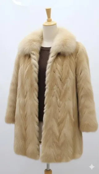 Chaquetón de pelo mujer.