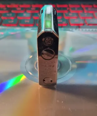 Accendino metallo design moderno