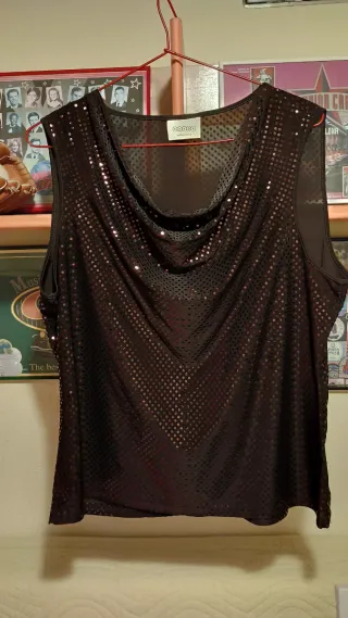 Blusa marca Canda Negra con Dorado Talla 44/XL