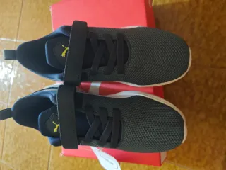 Scarpe Puma Bambino Blu e Bianche