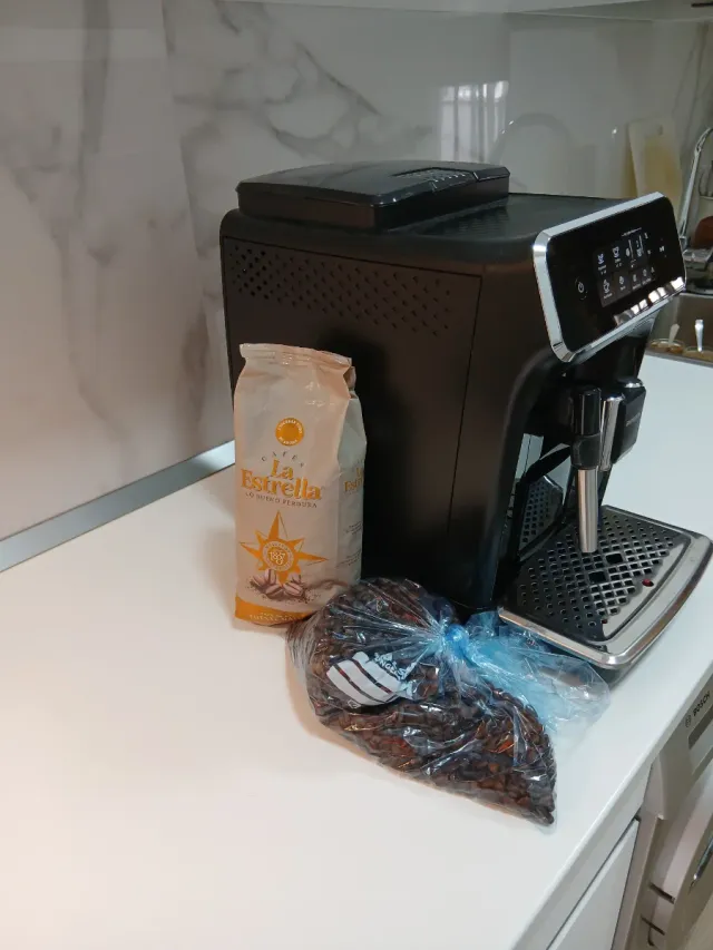 Cafetera Philips Serie 2200 Automática