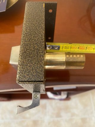 Cerradura CVL para puerta de madera