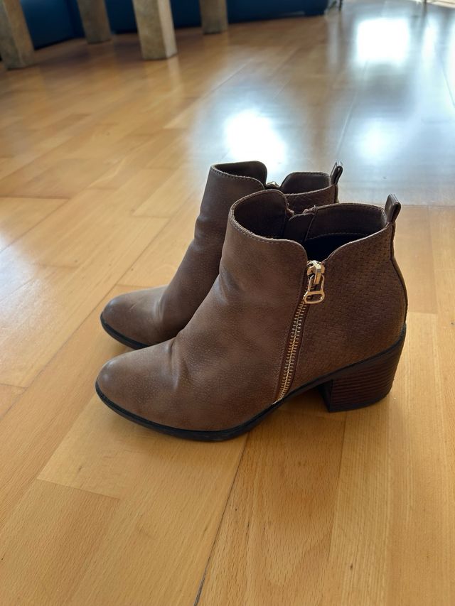 Botas de mujer marrones